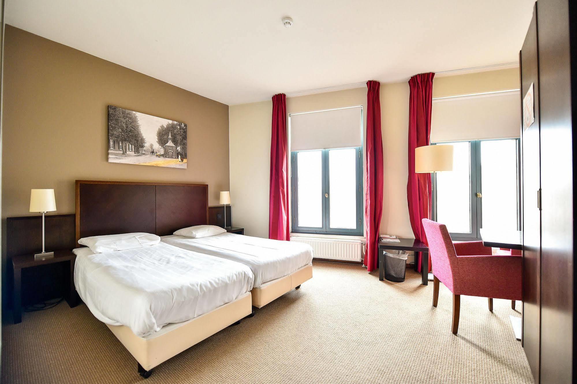 Hotel Munten Верт Екстер'єр фото